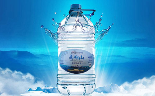 南朔山礦泉水：冬至暖情，共飲健康之水